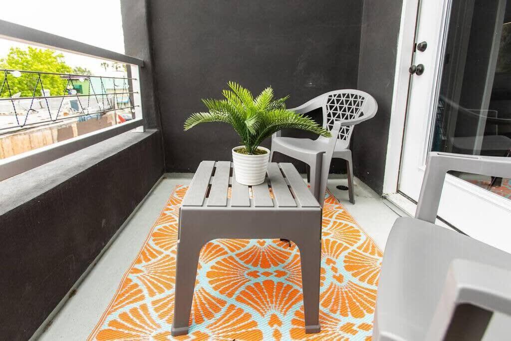 Restaurants-Pets-Professionals-Fastwifi-A C-Patios Lägenhet San Diego Exteriör bild